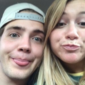 Meet your Posher, Colin